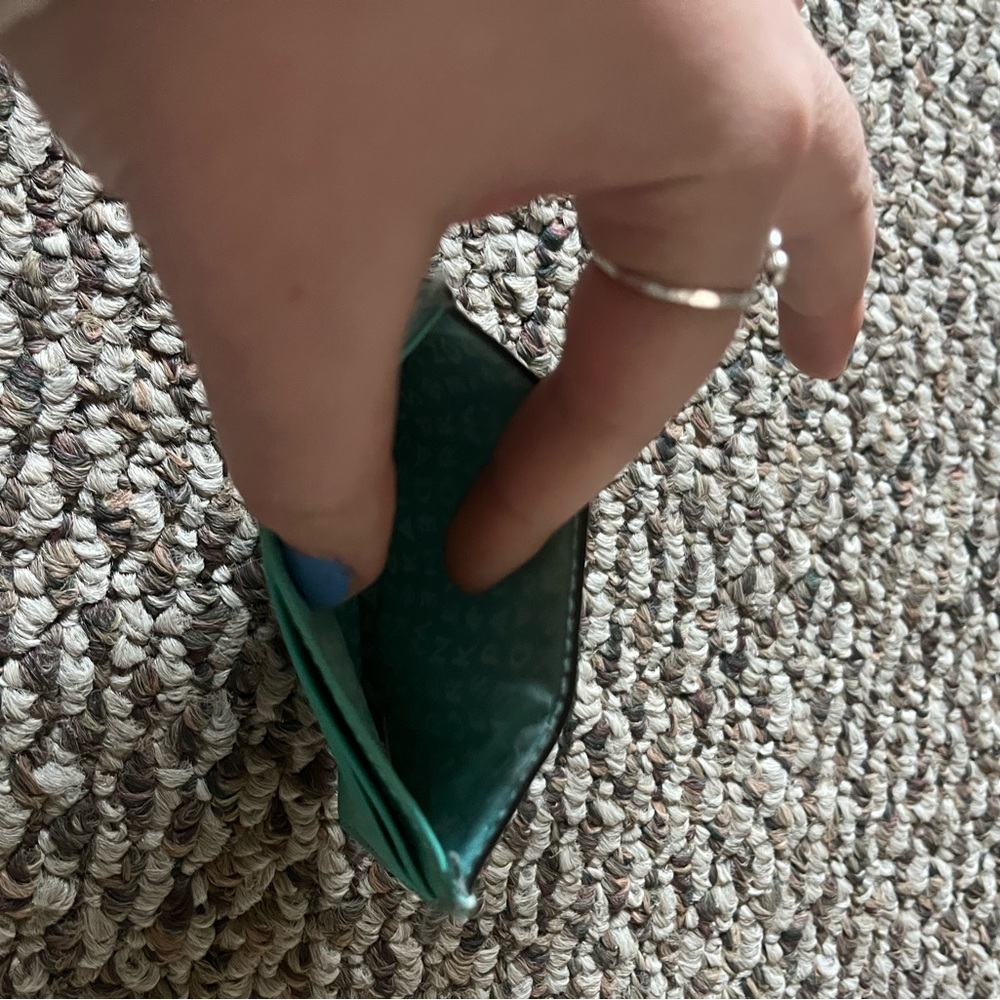 Kate Spade Cardholder - Picture 4 of 4